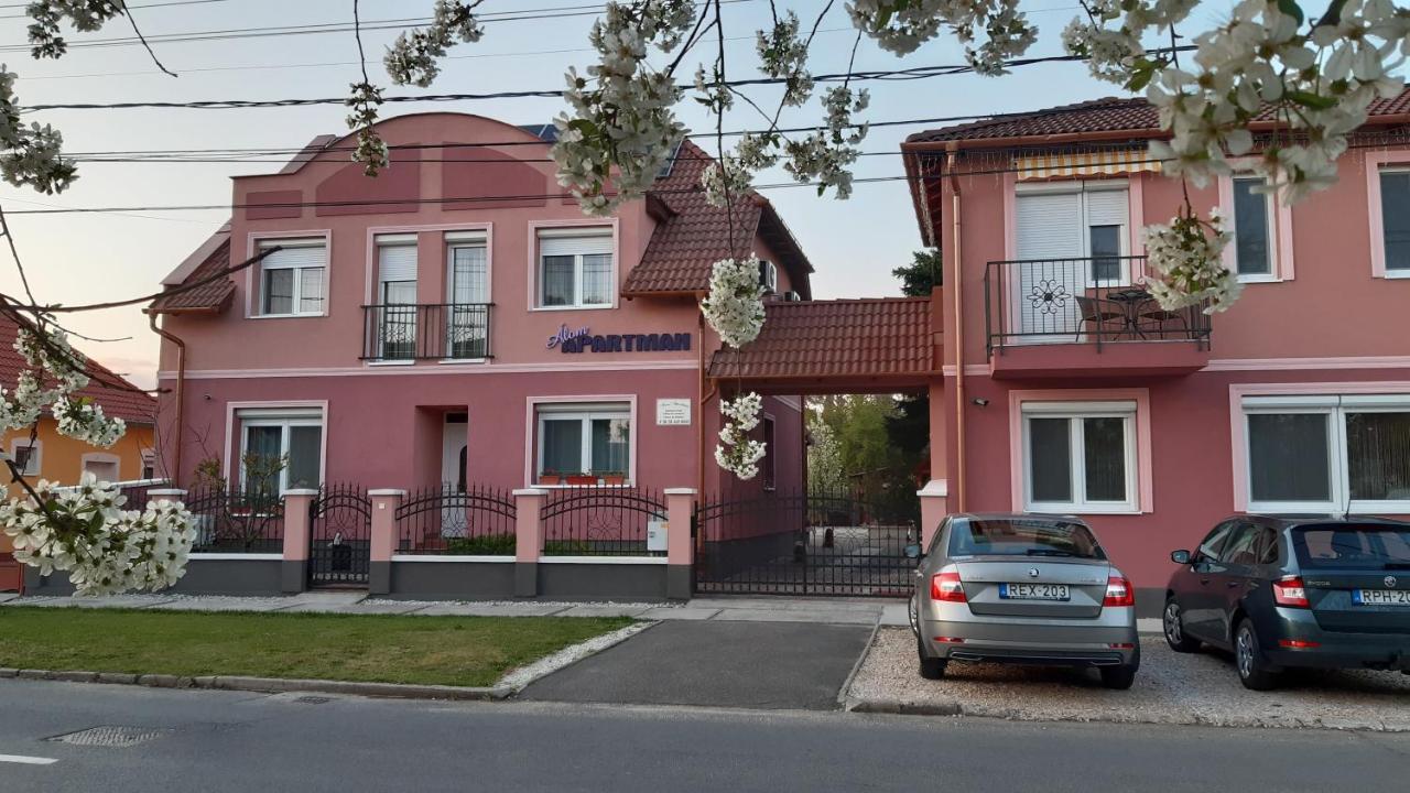 Alom Apartman Hajdúszoboszló Dış mekan fotoğraf